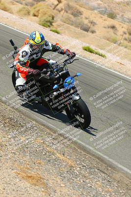 media/Oct-16-2022-TrackXperience (Sun) [[236a00b5b6]]/Group 1/session 4 turn 2/